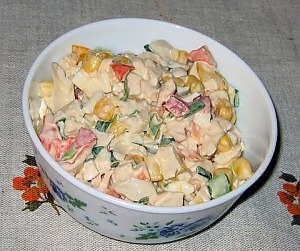 Салат с крабовыми палочками и болгарским перцем