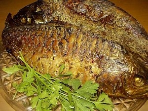Карп фаршированный гречкой