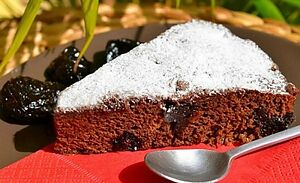 Кофейный пирог с черносливом