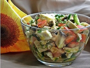 Болгарский шопский салат 