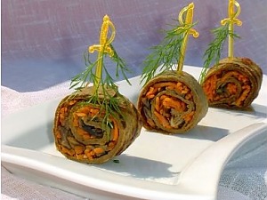 Печеночные рулетики с морковью