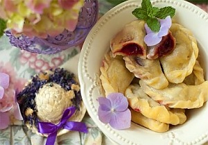 Вареники с вишнями