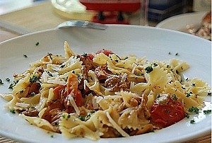 Паста с лисичками