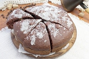 Влажный шоколадный пирог с цукатами Влажный шоколадный пирог с цукатами