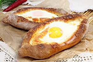 Хачапури по-аджарски