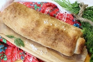 Слоеный пирог с брынзой и зеленью