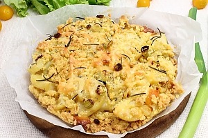 Песочный пирог с молодым картофелем