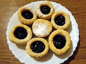 Морковное печенье со смородиновым вареньем
