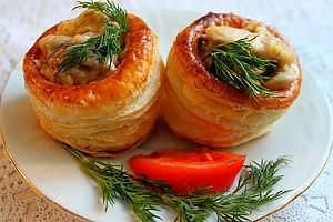 Волованы с курицей и грибами