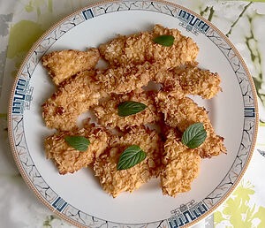 Куриные наггетсы в духовке
