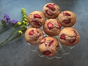 Клубнично-кокосовые маффины на кокосовом молоке