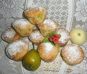 Маффины с яблоками и грушами