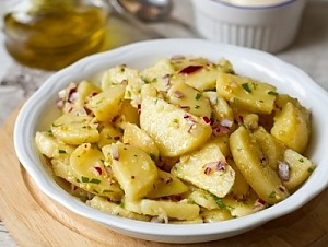 Французский картофельный салат