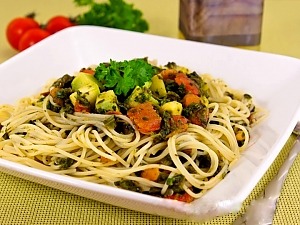Спагетти с кабачками и шпинатом