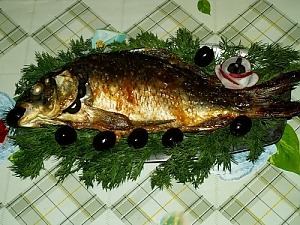 Карп запеченный в духовке