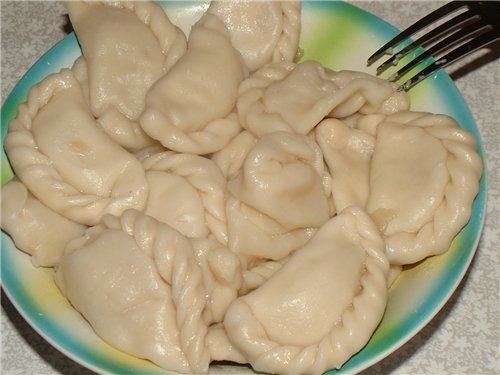 Вареники с сосисками и картофелем