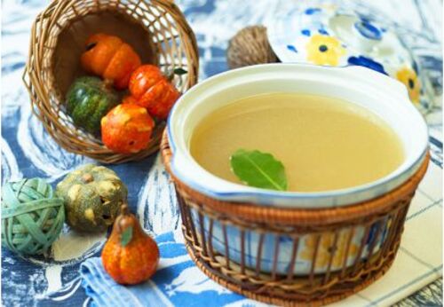 Мясной бульон на костях