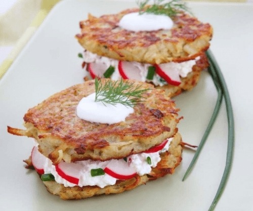 Драники с творожной начинкой