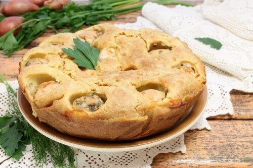 Пирог с фрикадельками